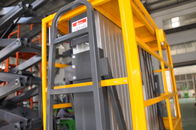 Φορητός εναέριος κάθετος ανελκυστήρας 12m πλατφορμών εργασίας διπλός ιστός ύψους πλατφορμών